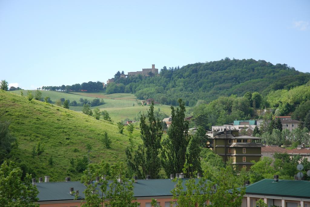 Albergo Hotel Garden Ristorante Tabiano Terme Екстер'єр фото